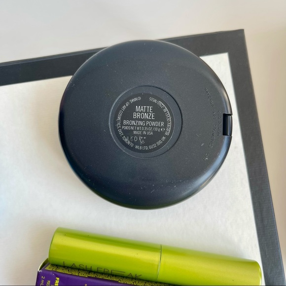 MAC + URBAN DECAY Bronzer + Mascara BNIB$140 VALUE - Picture 3 of 5